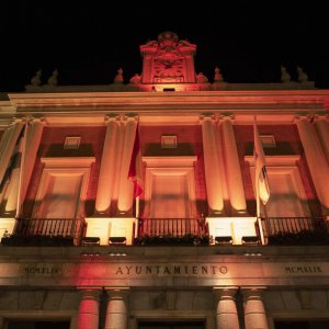 Imagenes-prueba-alumbrado-ornamental-Ayuntamiento_1720639494_166136379_1024x683